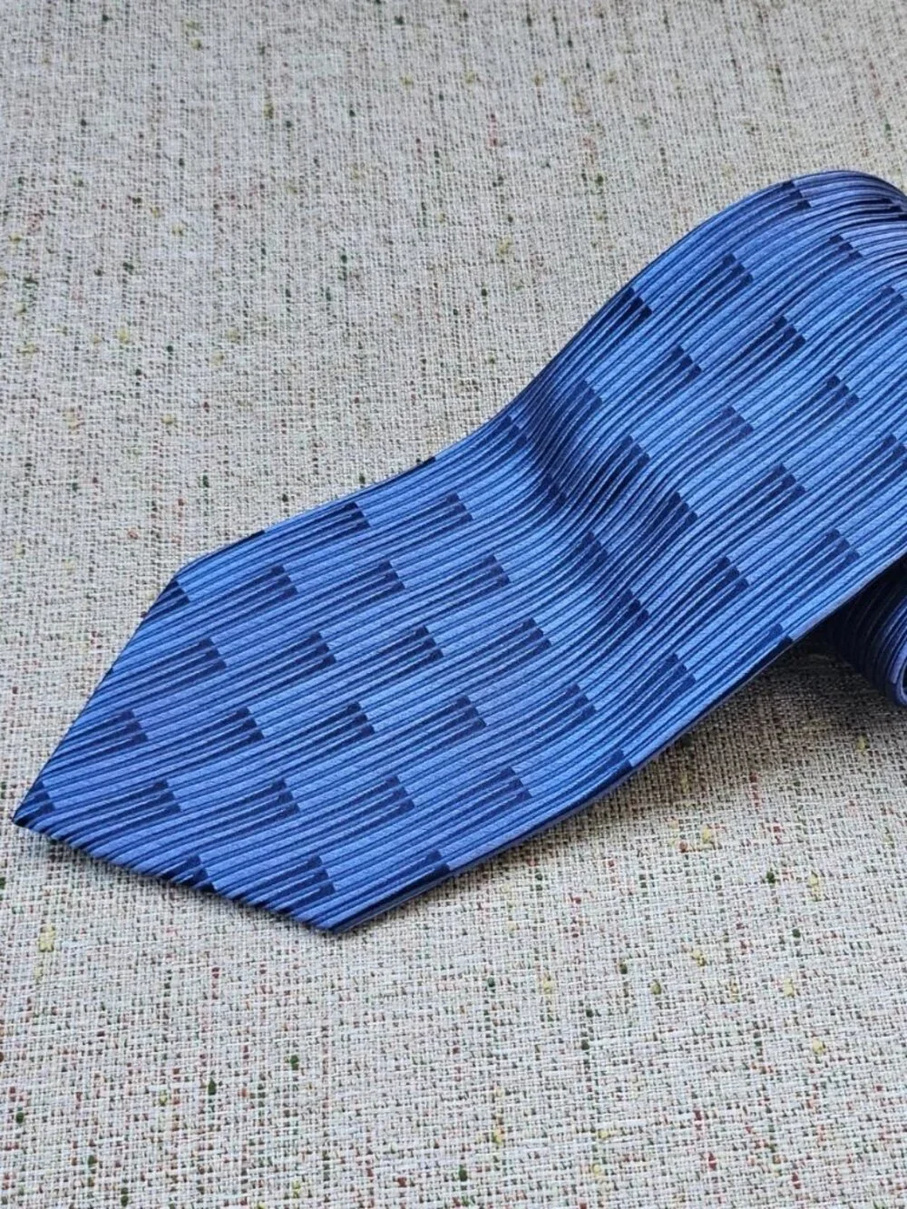 Croft & Barrow Men Tie Blue Classic Necktie Blue 100% Silk Shirt Tie